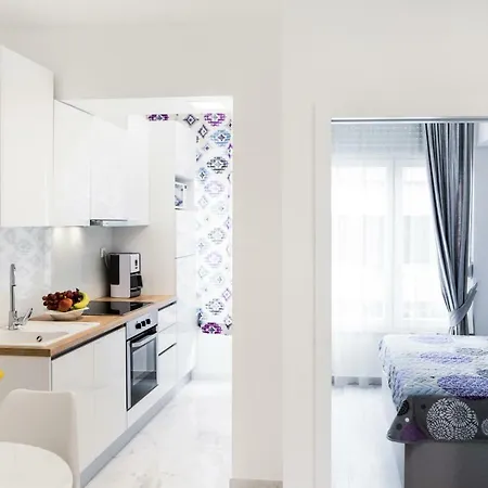 L&l アパート スプリト