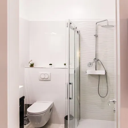 아파트 L&l 아파트먼트 스플리트